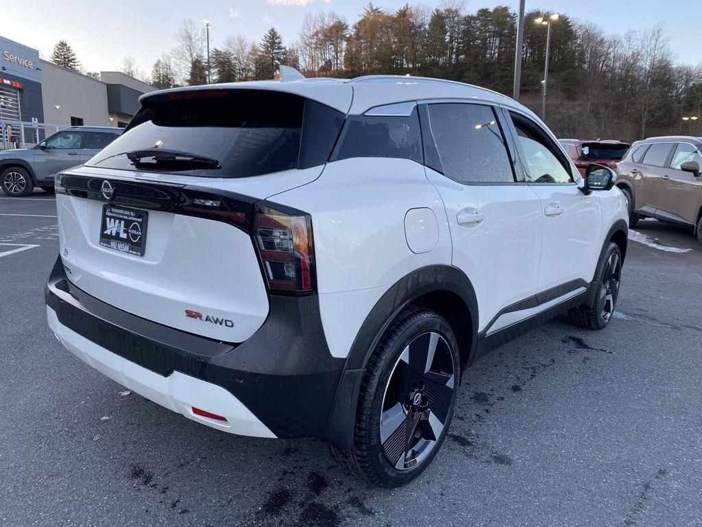 new 2025 Nissan Kicks car, priced at $29,147