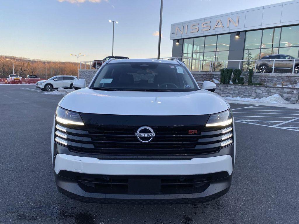 new 2025 Nissan Kicks car, priced at $29,147