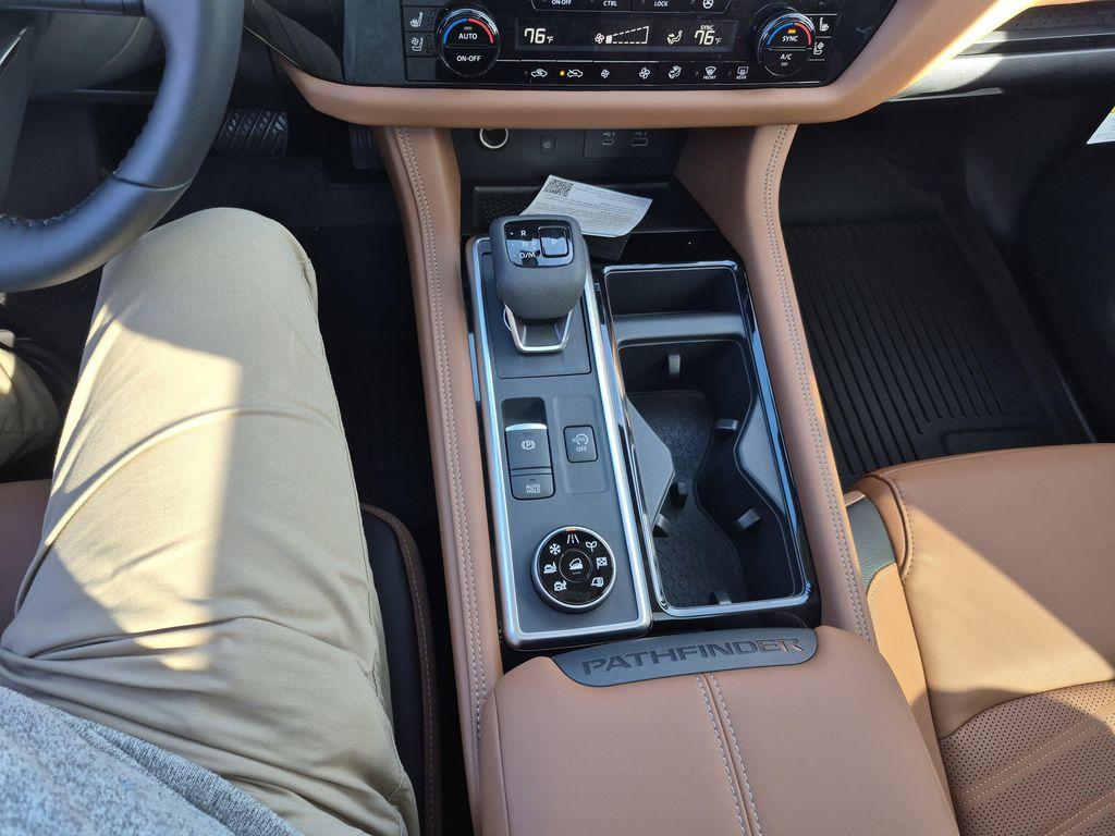 new 2025 Nissan Pathfinder car, priced at $54,525