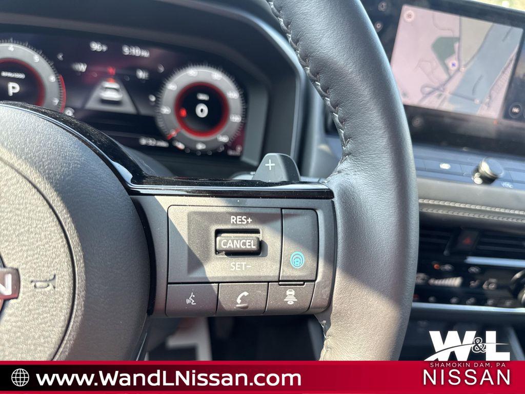 used 2024 Nissan Rogue car, priced at $31,247