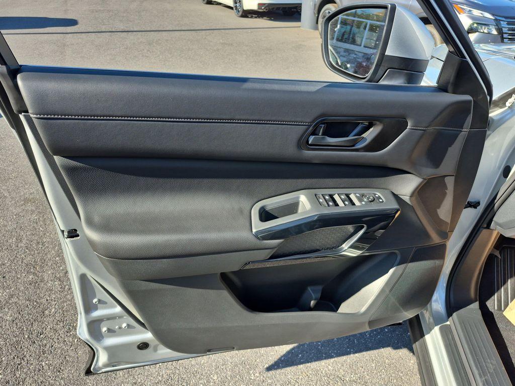 used 2025 Nissan Pathfinder car, priced at $41,185