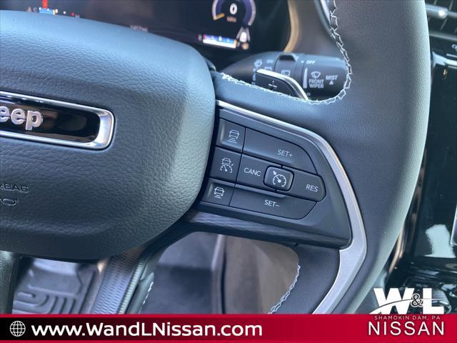 used 2025 Jeep Grand Cherokee car, priced at $42,671