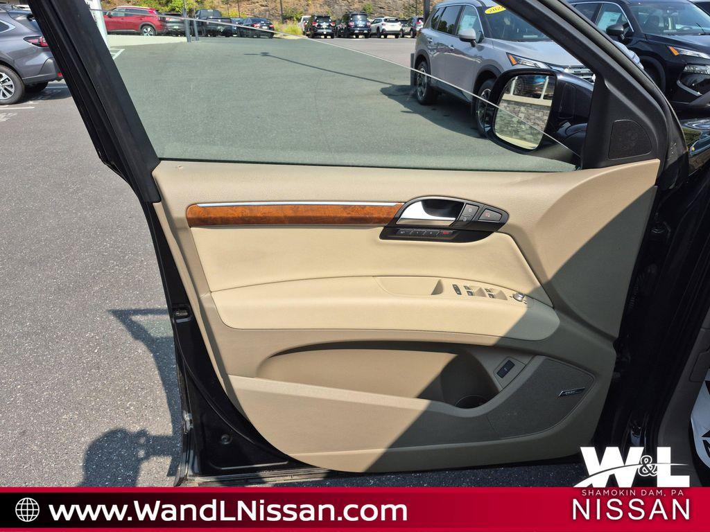 used 2014 Audi Q7 car, priced at $14,080