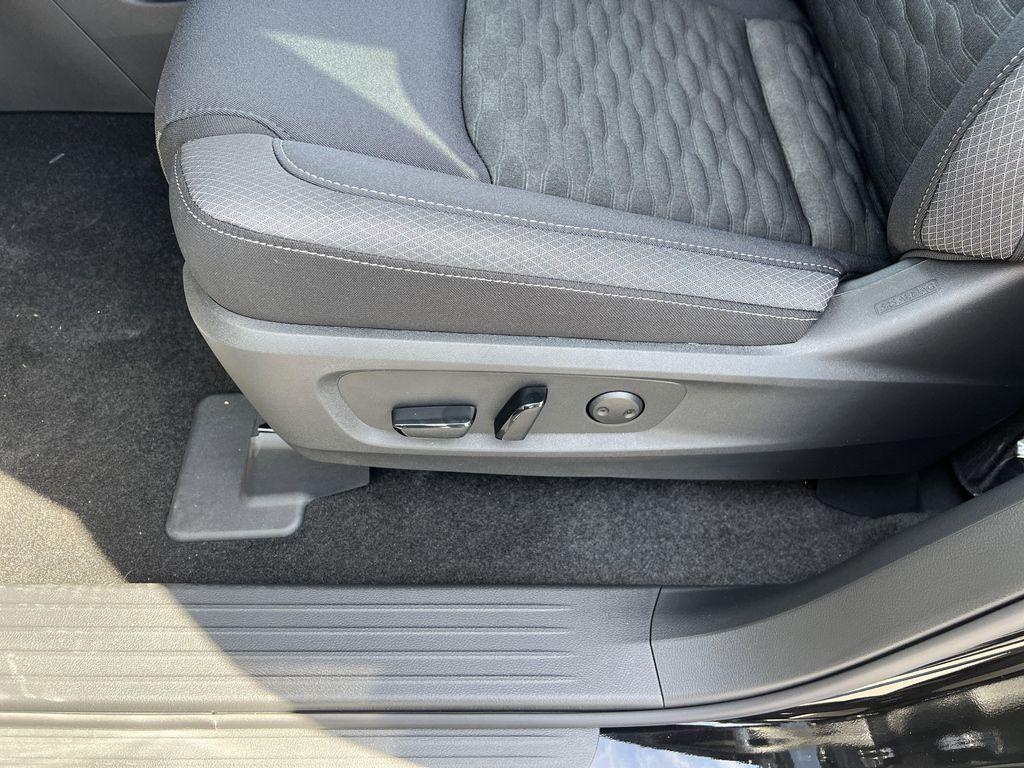 new 2025 Nissan Pathfinder car, priced at $41,506