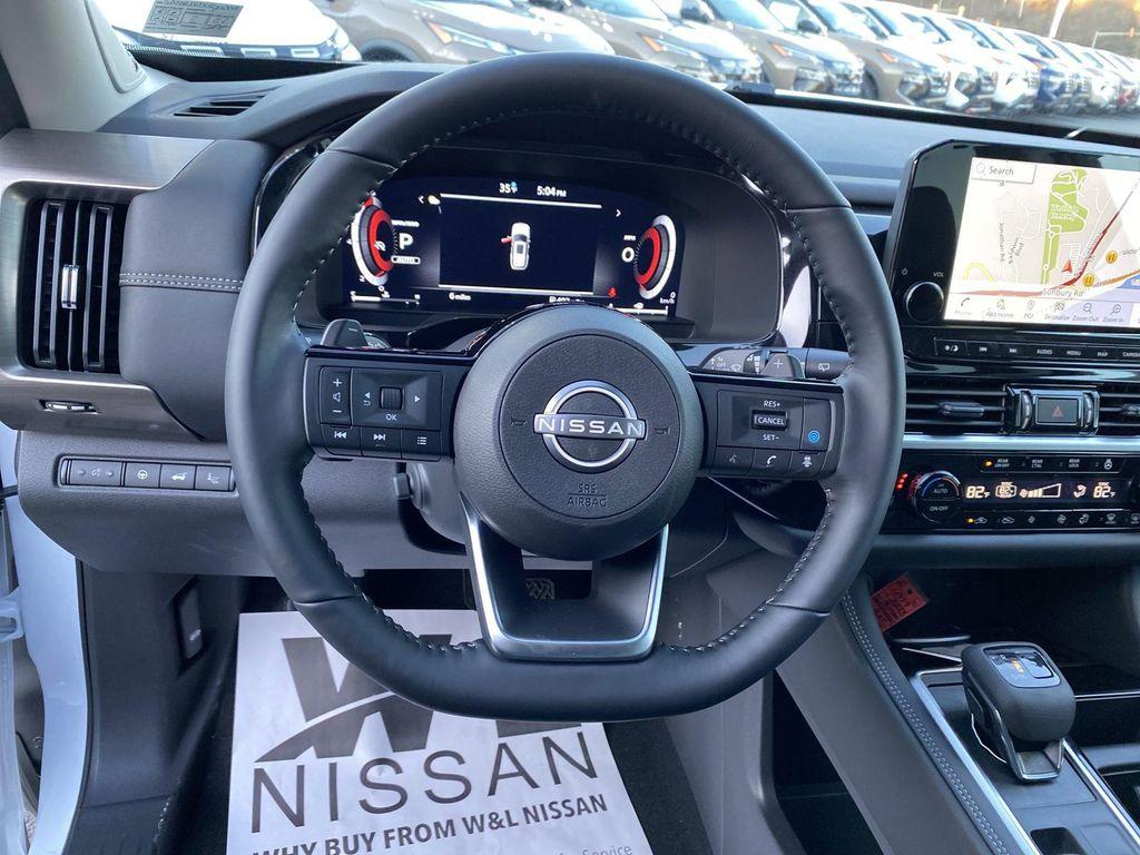 new 2025 Nissan Pathfinder car, priced at $51,720
