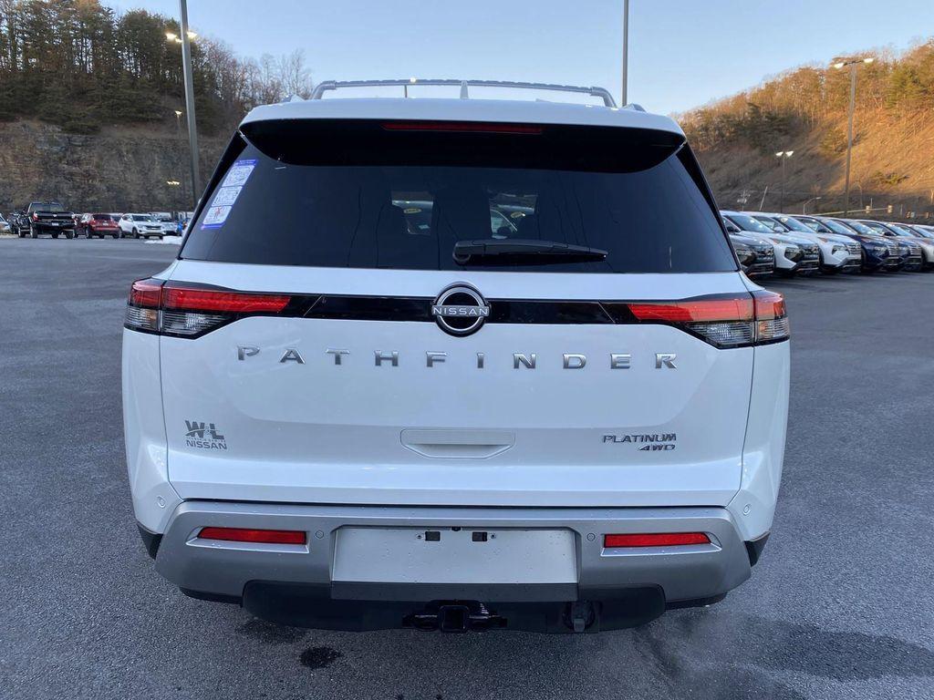 new 2025 Nissan Pathfinder car, priced at $51,720