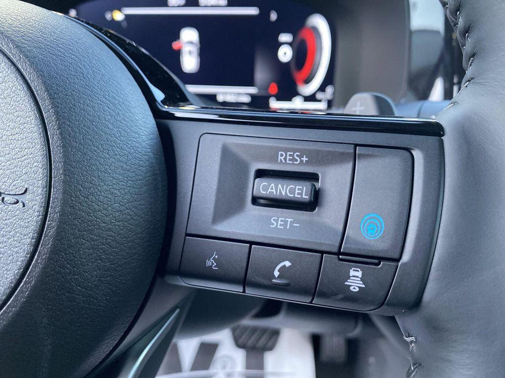 new 2025 Nissan Pathfinder car, priced at $51,720