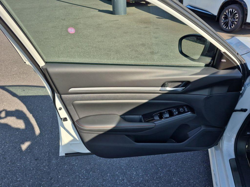 new 2025 Nissan Altima car, priced at $32,777
