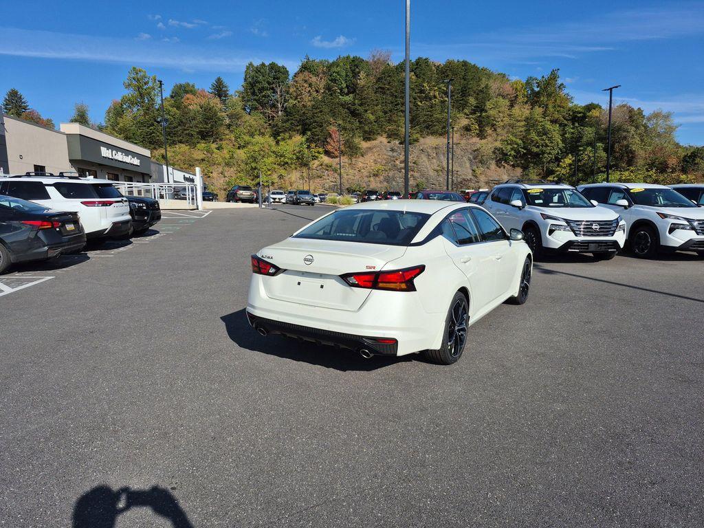 new 2025 Nissan Altima car, priced at $32,777