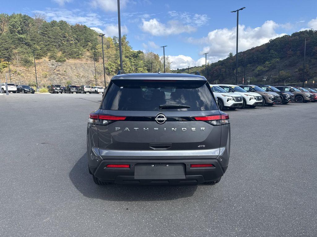 new 2025 Nissan Pathfinder car, priced at $41,506