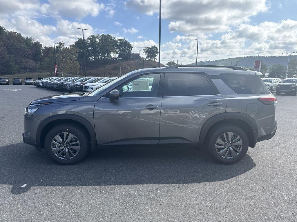 new 2025 Nissan Pathfinder car, priced at $41,506