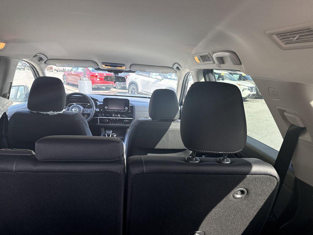 new 2025 Nissan Pathfinder car, priced at $41,506