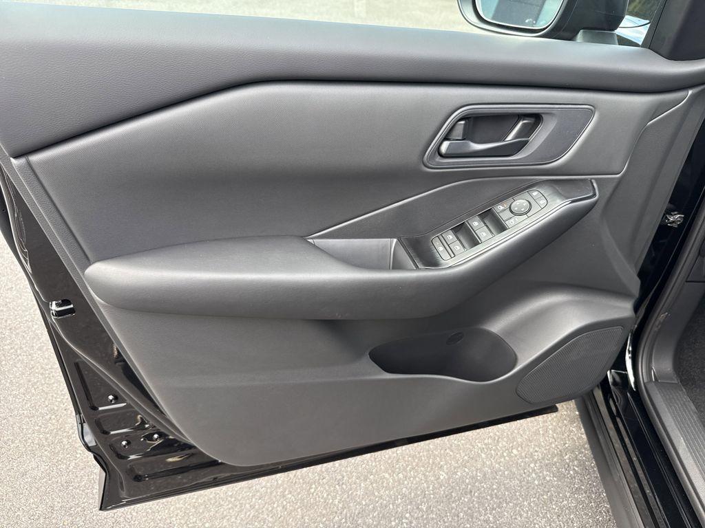 new 2026 Nissan Rogue car, priced at $31,311