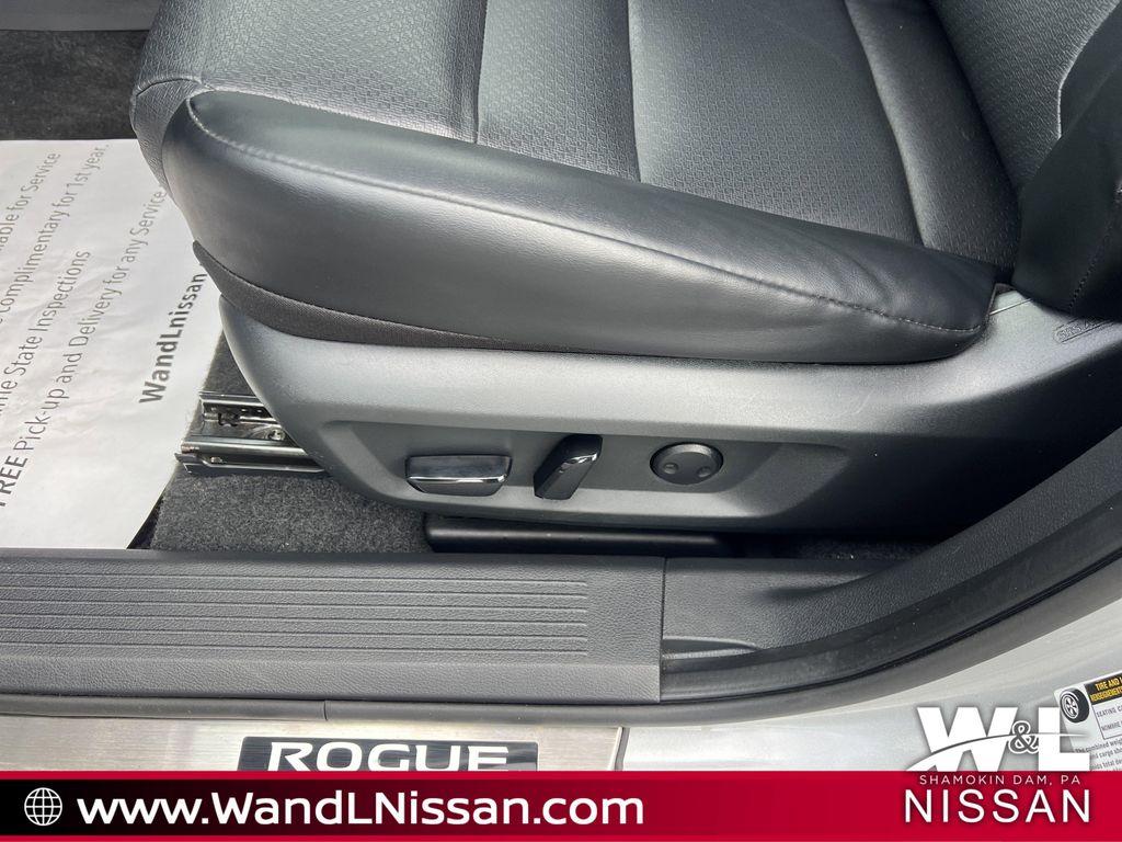 used 2023 Nissan Rogue car, priced at $22,472