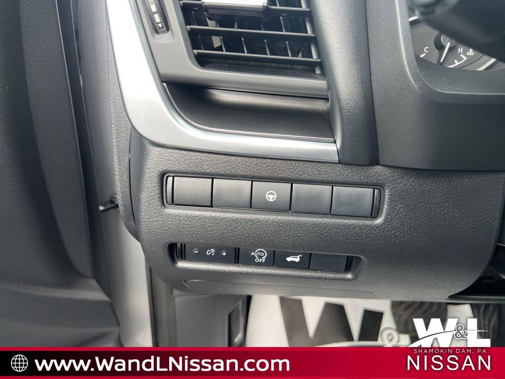 used 2023 Nissan Rogue car, priced at $22,472