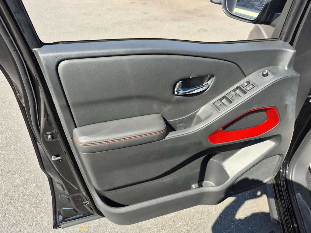 new 2025 Nissan Frontier car, priced at $44,420
