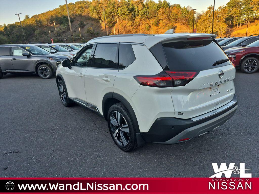 used 2021 Nissan Rogue car, priced at $25,253