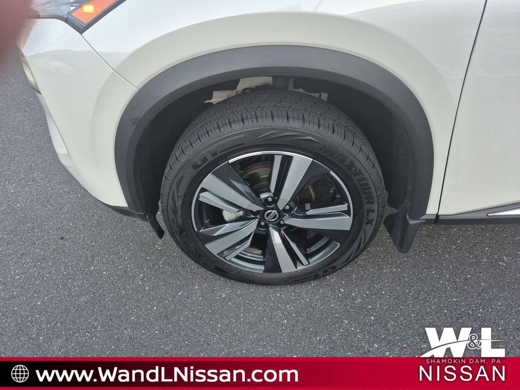 used 2021 Nissan Rogue car, priced at $25,253
