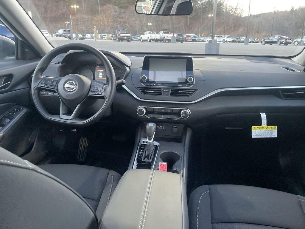new 2025 Nissan Altima car, priced at $26,931