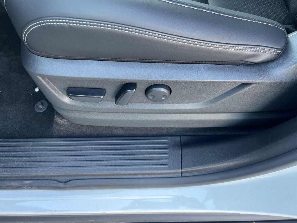 new 2025 Nissan Armada car, priced at $73,329