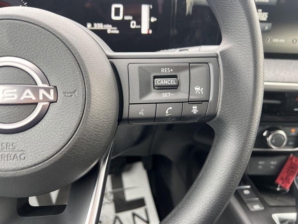 new 2025 Nissan Kicks car, priced at $24,929