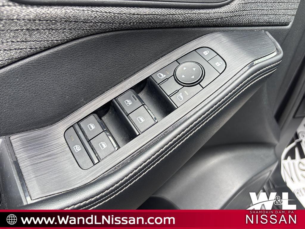 used 2023 Nissan Rogue car, priced at $23,288