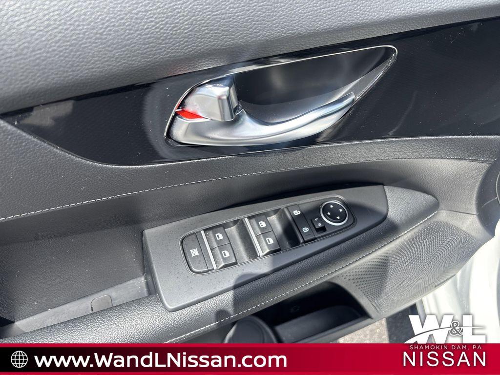 used 2024 Kia Forte car, priced at $22,067