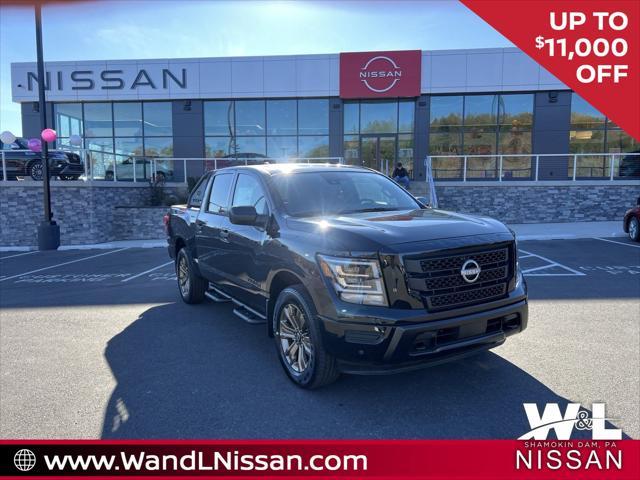 new 2024 Nissan Titan car, priced at $53,726