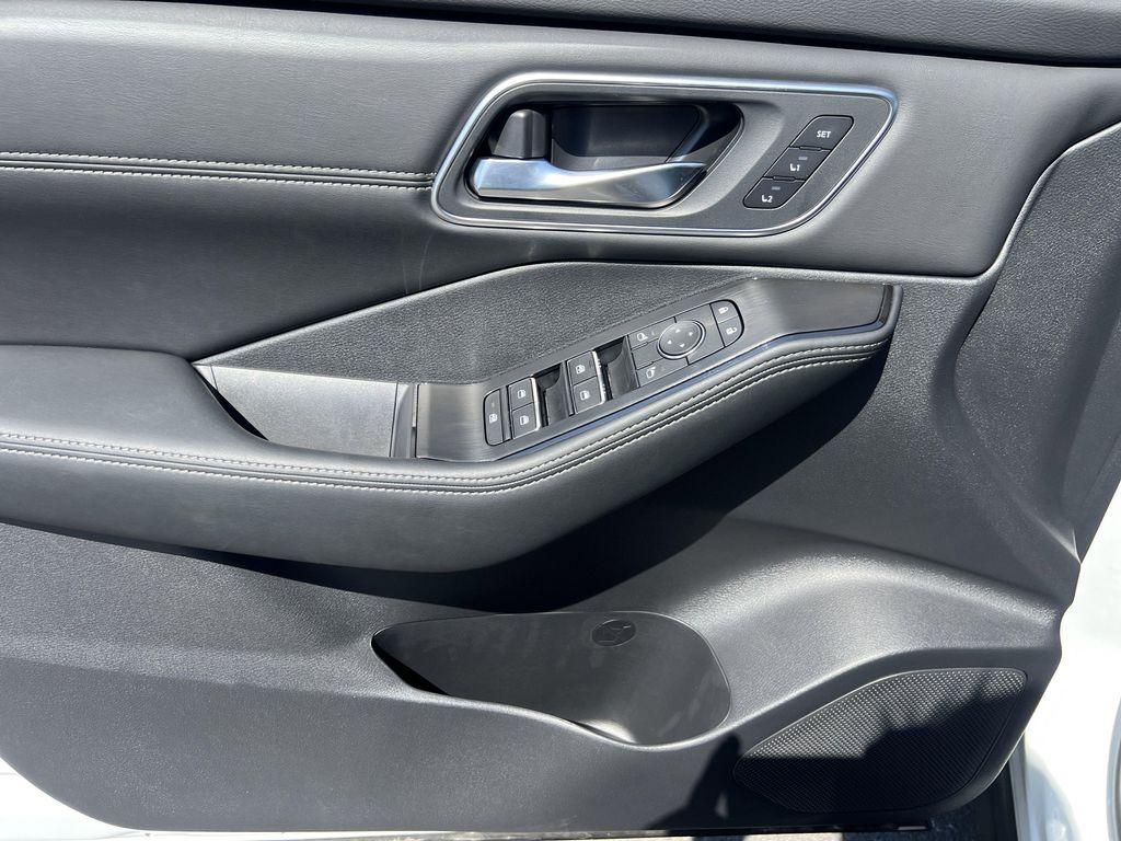 new 2026 Nissan Rogue car, priced at $42,008