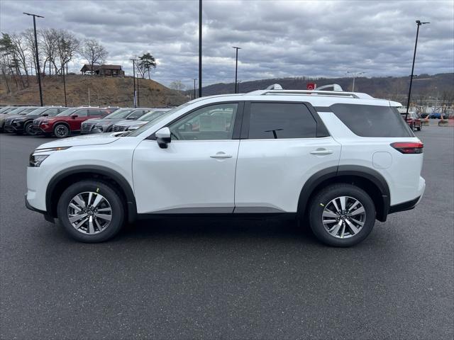 new 2025 Nissan Pathfinder car, priced at $45,758