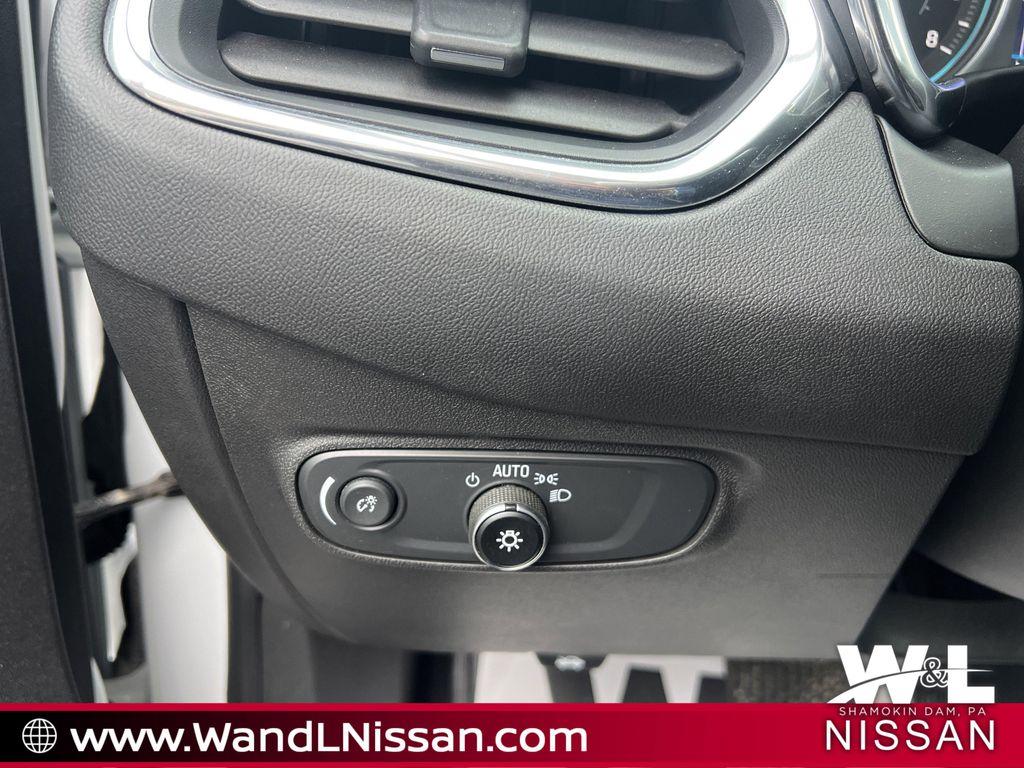 used 2020 Chevrolet Equinox car, priced at $19,821