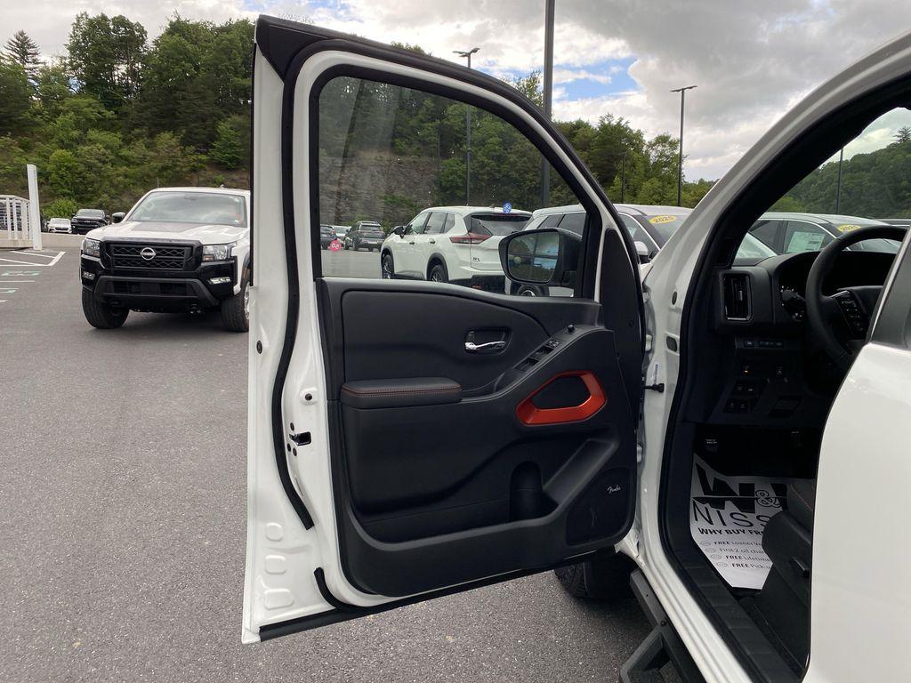 new 2025 Nissan Frontier car, priced at $46,362