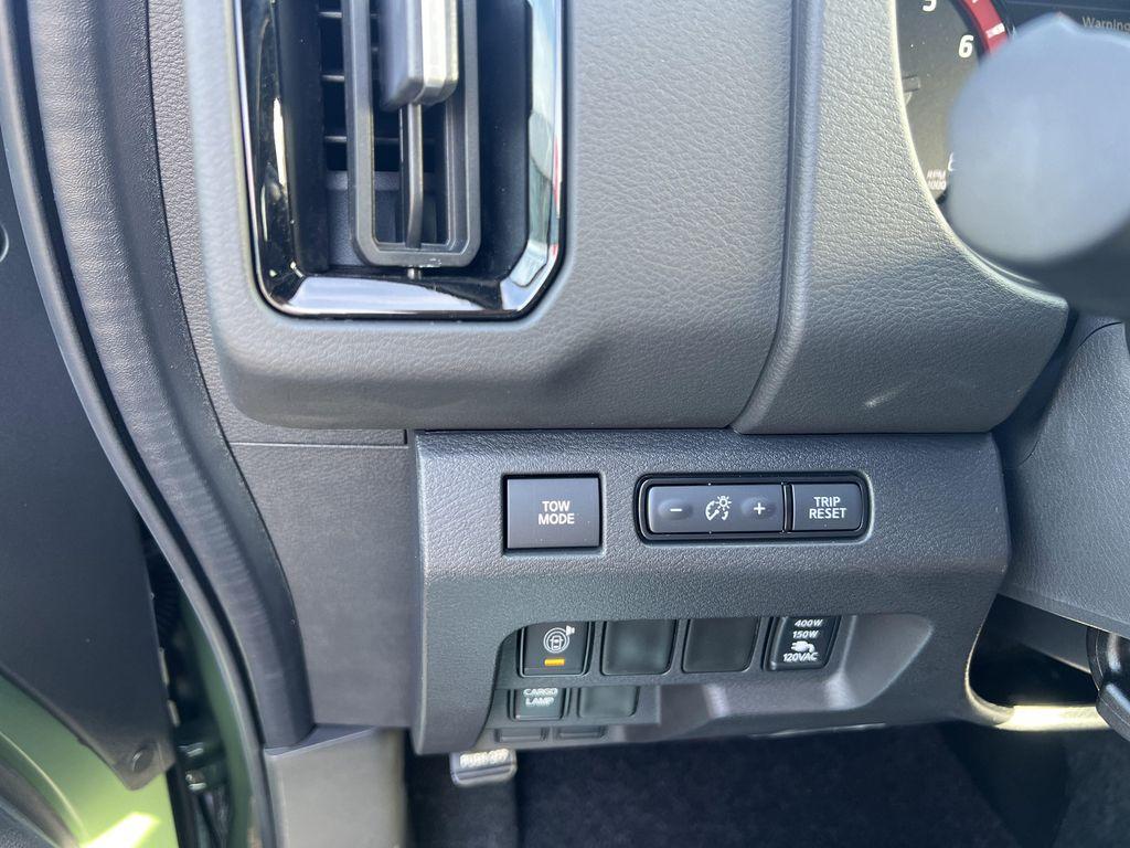 new 2026 Nissan Frontier car, priced at $45,832