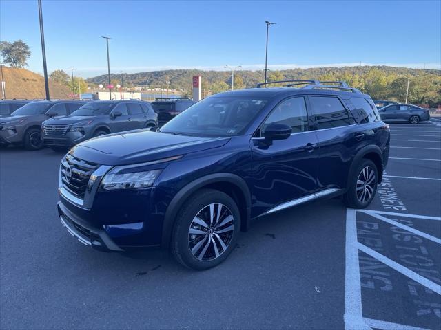 new 2024 Nissan Pathfinder car, priced at $51,553