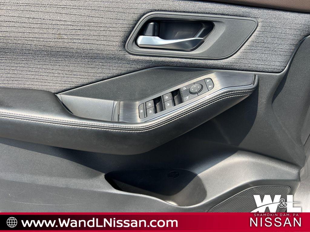 used 2023 Nissan Rogue car, priced at $21,359