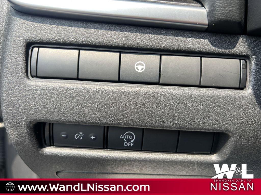 used 2023 Nissan Rogue car, priced at $21,359