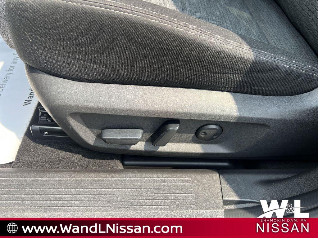 used 2023 Nissan Rogue car, priced at $21,359