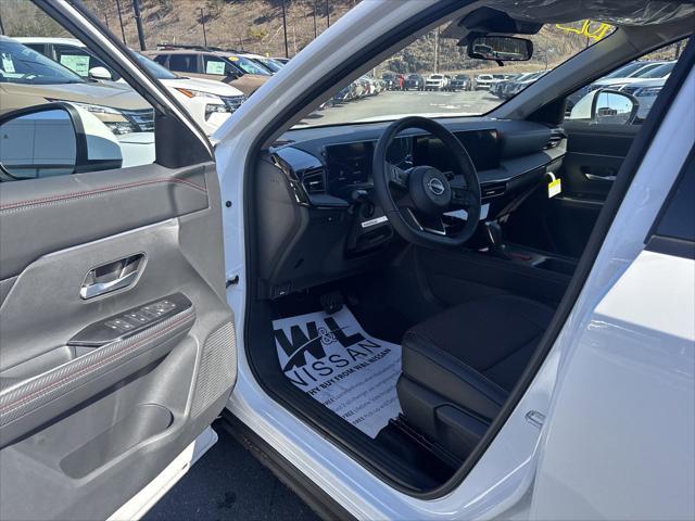new 2025 Nissan Kicks car, priced at $29,724