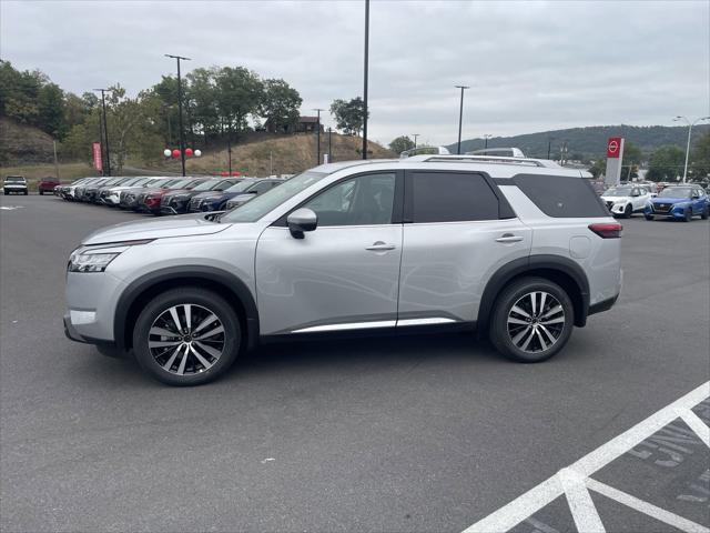 new 2024 Nissan Pathfinder car, priced at $51,553