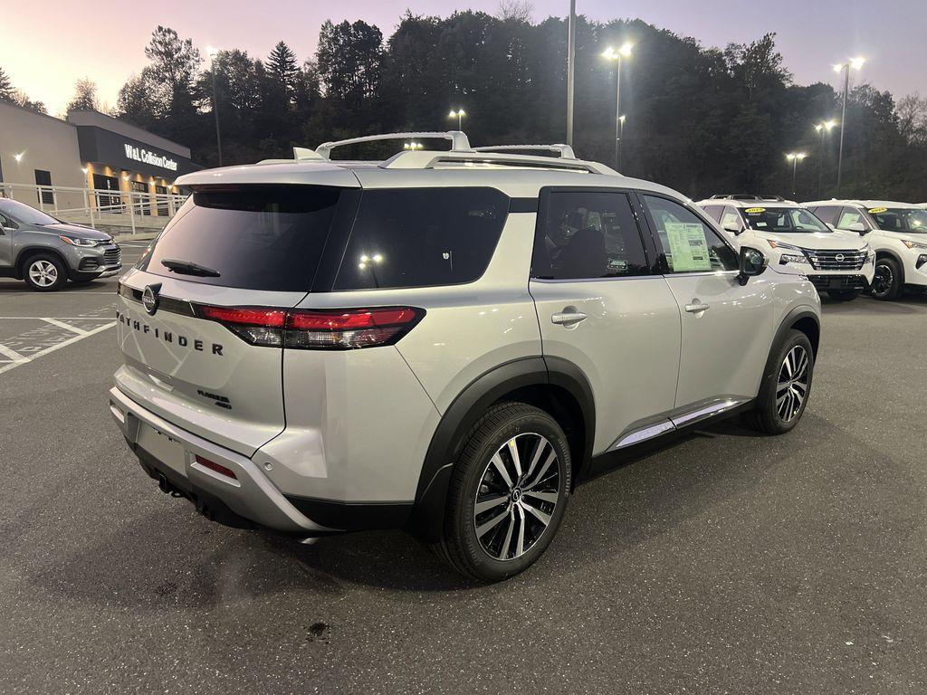 new 2025 Nissan Pathfinder car, priced at $51,047
