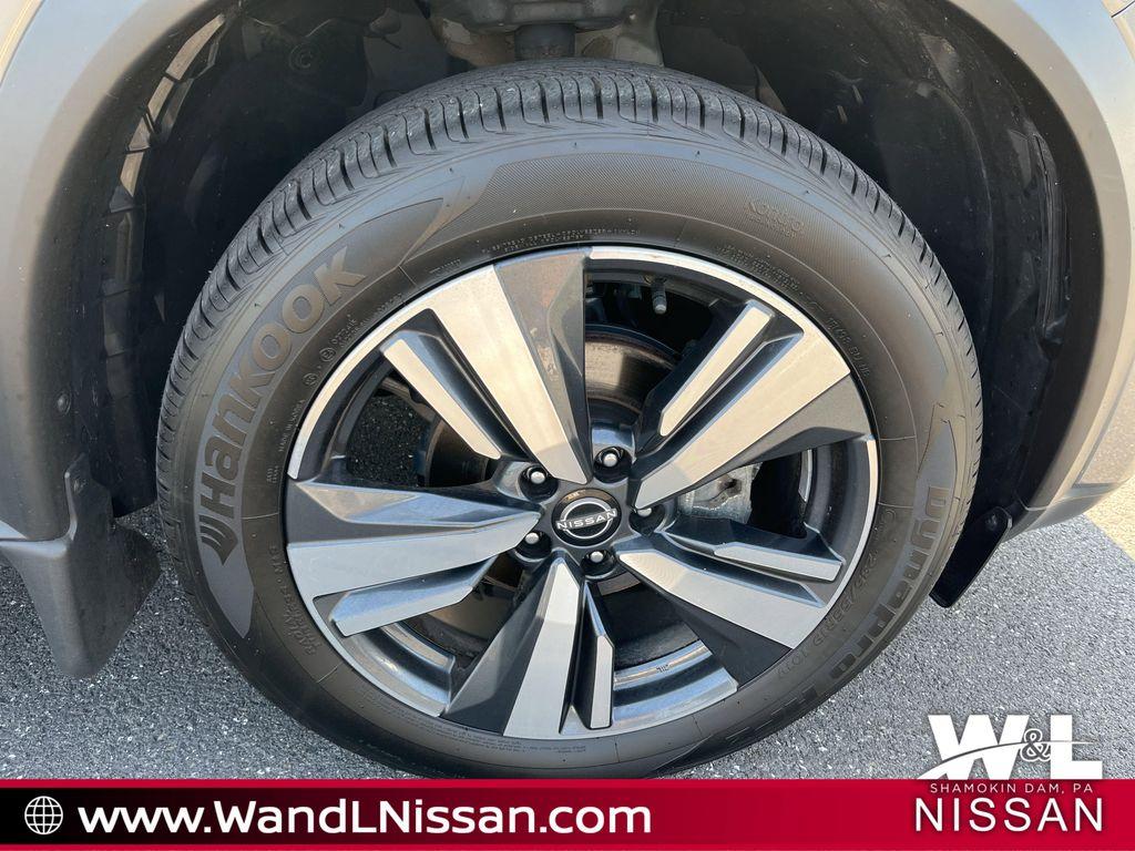 used 2023 Nissan Rogue car, priced at $27,869