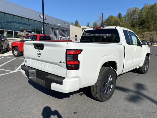 new 2025 Nissan Frontier car, priced at $37,957