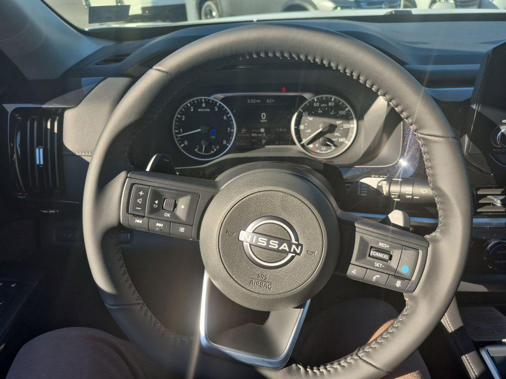 new 2025 Nissan Pathfinder car, priced at $42,279