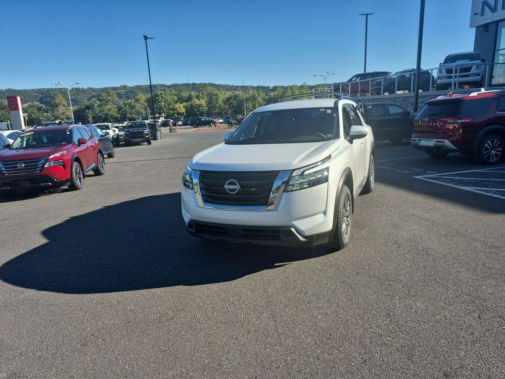 new 2025 Nissan Pathfinder car, priced at $42,279