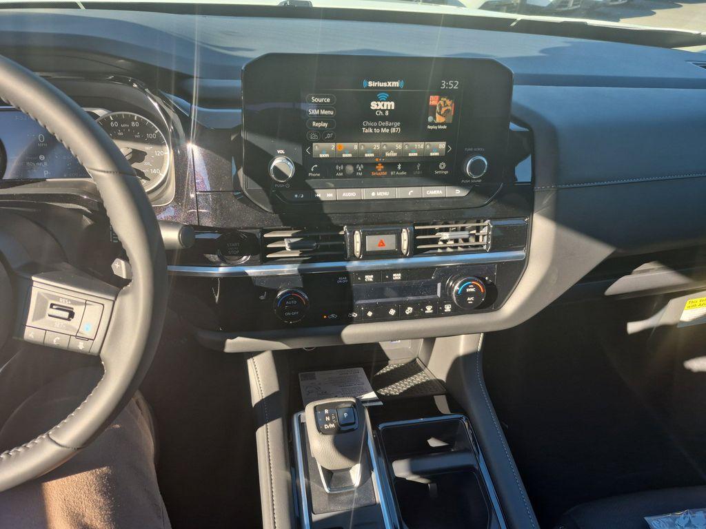 new 2025 Nissan Pathfinder car, priced at $42,279