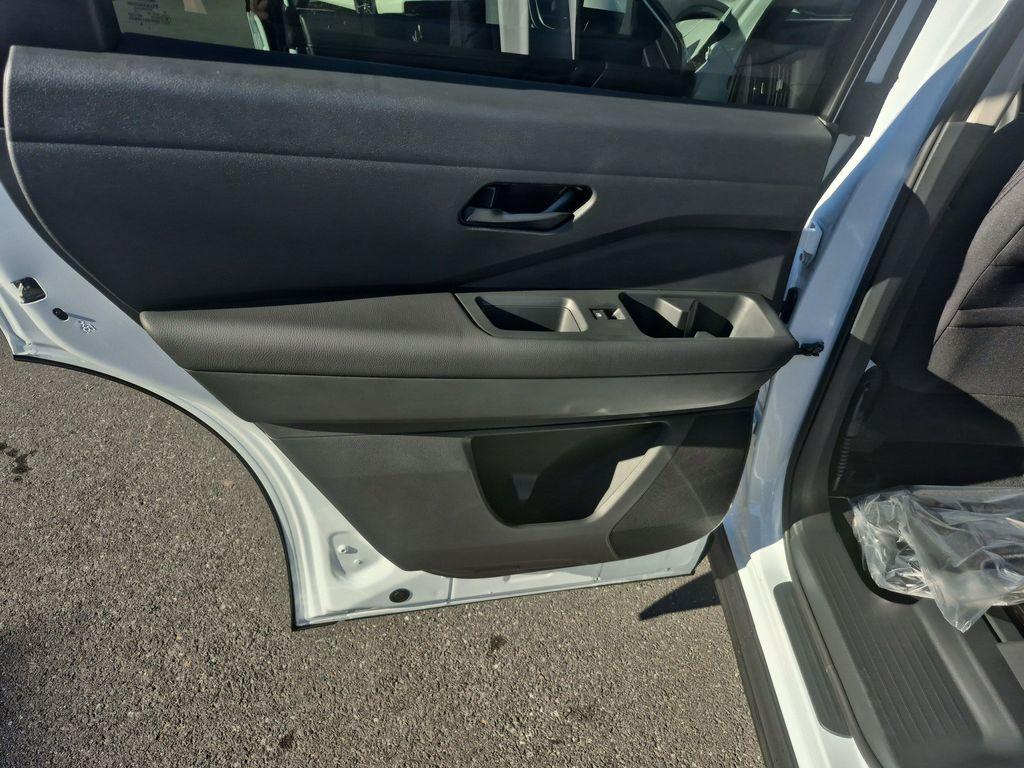 new 2025 Nissan Pathfinder car, priced at $42,279