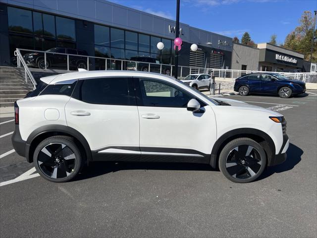 new 2025 Nissan Kicks car, priced at $29,647