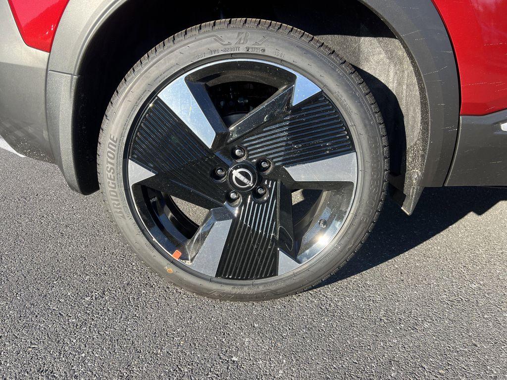 new 2026 Nissan Kicks car, priced at $30,994