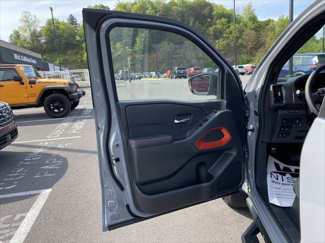 new 2025 Nissan Frontier car, priced at $46,093