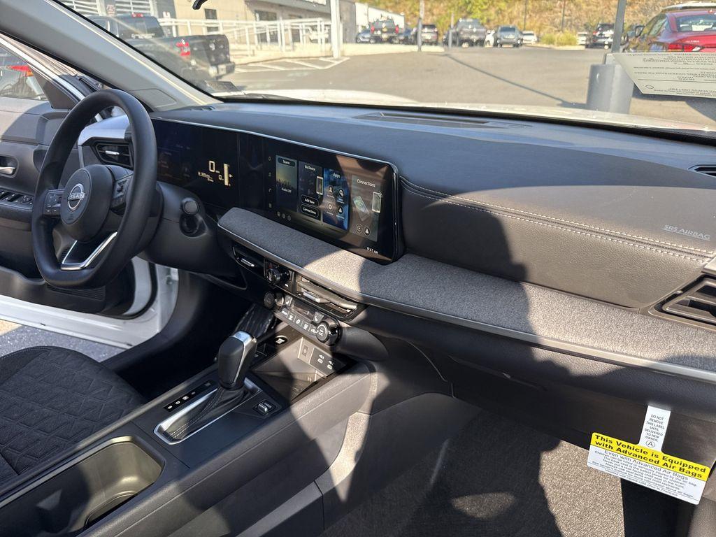 new 2026 Nissan Kicks car, priced at $29,015